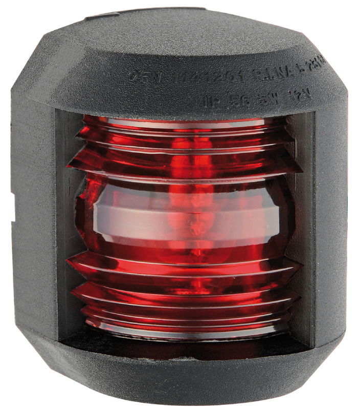 Utility 88 black/112.5° red navigation light