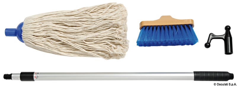 Cleaning kit