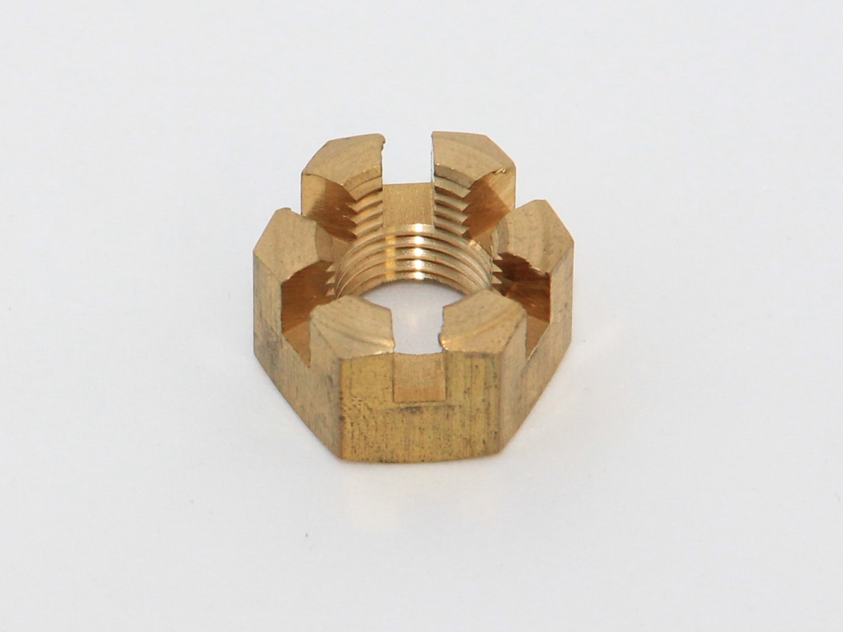 Гайка гребного винта OEM: Mercruiser: 11-81774M; Parsun: F25-04000027; Yamaha: 90171-14013, 9017114013